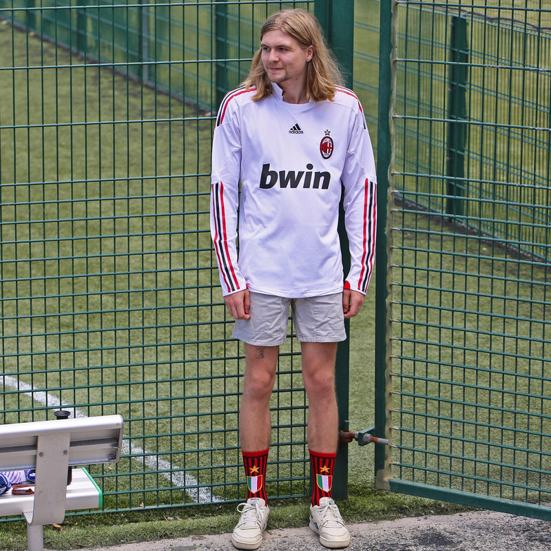 ac-milan-maldini-socks-the-final-third-06-kit