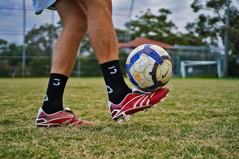 the-final-third-recycled-grip-socks