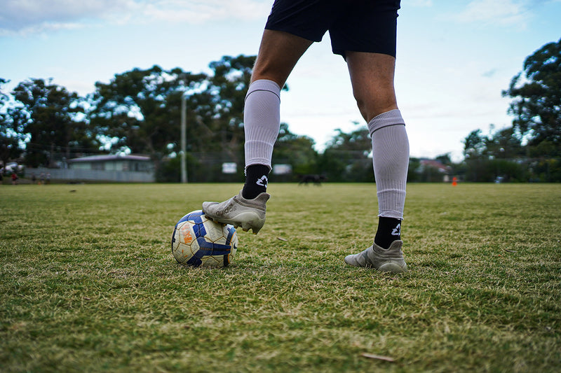 the-final-third-recycled-grip-socks